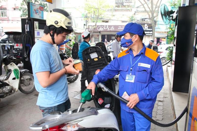 Nhu cầu Petrolimex tuyển dụng nhân viên bán xăng ngày càng tăng