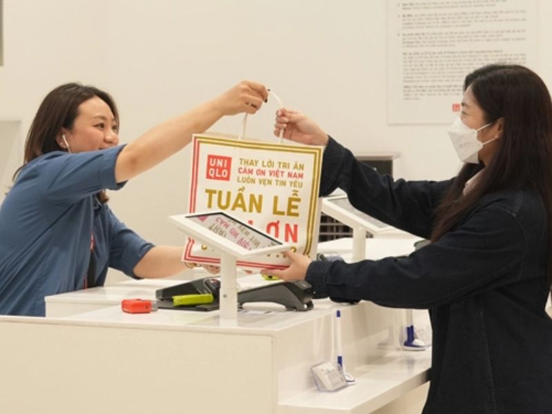 Nhu cầu Uniqlo tuyển dụng nhân viên bán hàng năm 2024